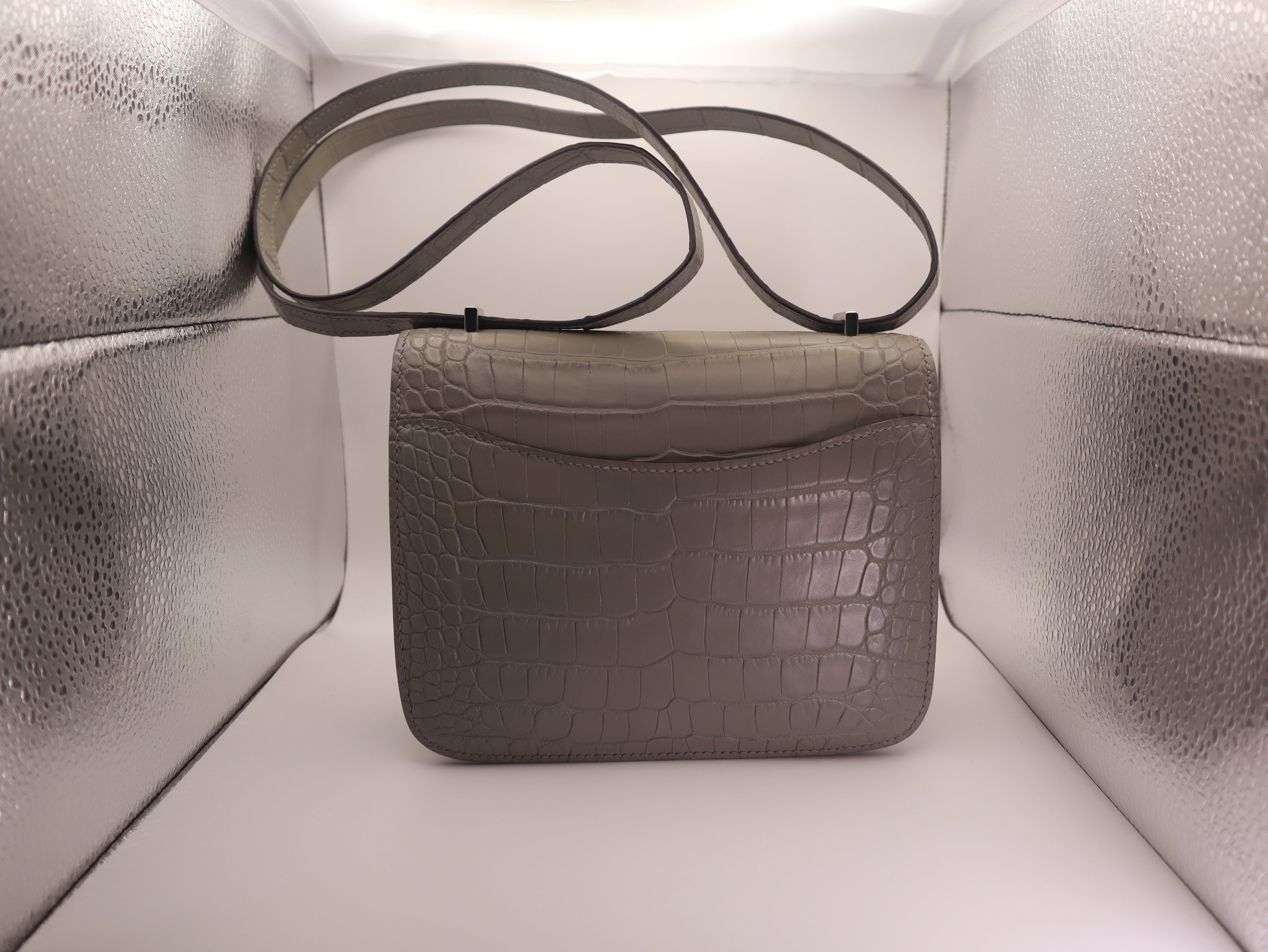 Hermès Mini Constance 18 Gris Pearl Alligator Palladium Hardware